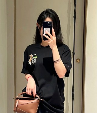 Loewe Black T-Shirt with Embroidered Anagram Logo view 9