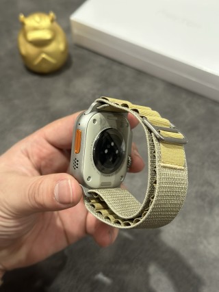 Apple Watch Ultra 2 1:1 Replica - Silver Titanium view 12