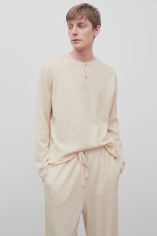 Cream Oversized Knit Sweater view 2
