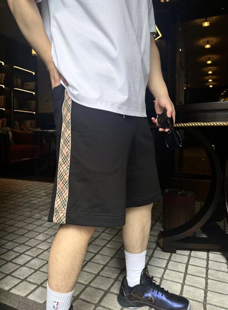 Gucci GG Web Stripe Black Shorts