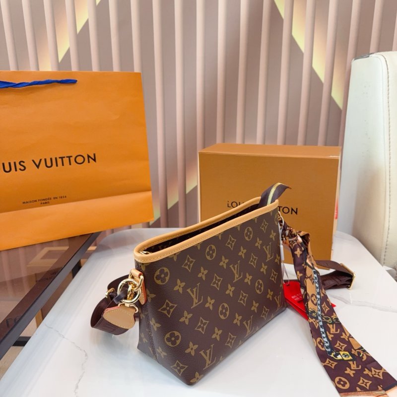 Louis Vuitton Monogram Canvas Shoulder Bag - Brown view