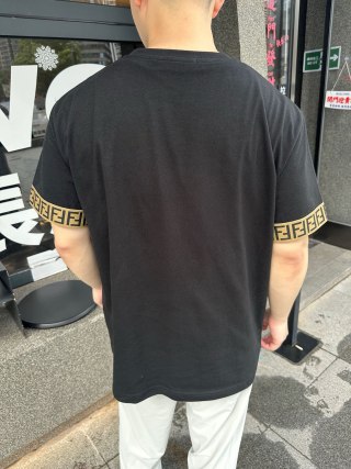 Gucci GG Stripe Black Short Sleeve T-Shirt view 9