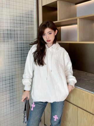 White Quilted Zip Hoodie Sweatshirt