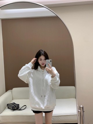 White Quilted Zip Hoodie Sweatshirt view 9