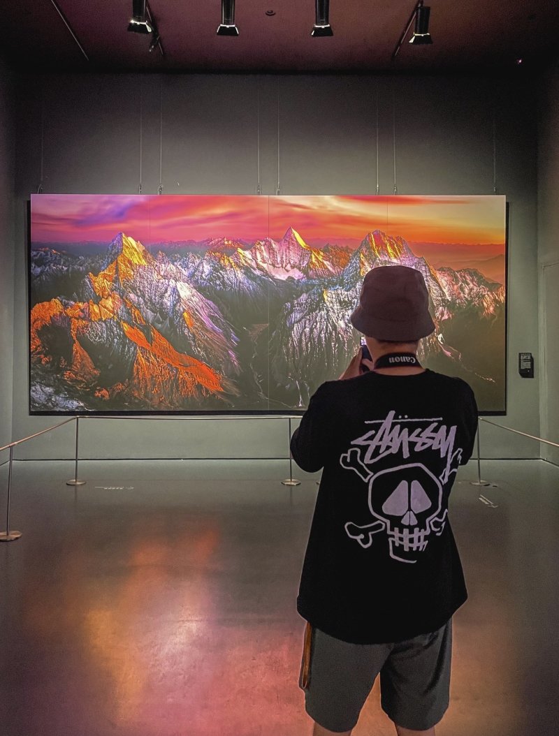 Stüssy Skull Crossbones Black T-Shirt view