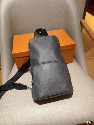 Louis Vuitton Avenue Chest Bag Black