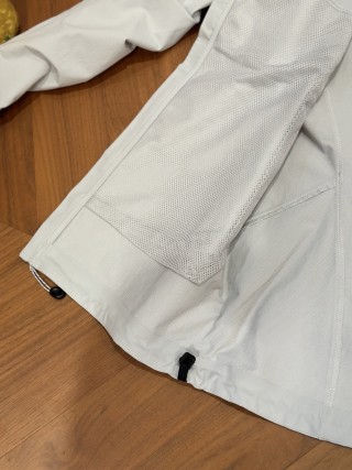Arc'teryx Windbreaker Jacket White view 11