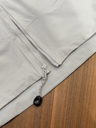 Arc'teryx Windbreaker Jacket White view 9