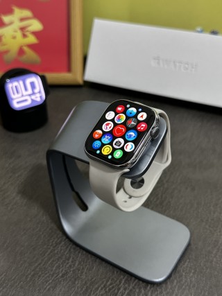 Apple Watch Series 10 46mm Titanium Smart Watch White view 4