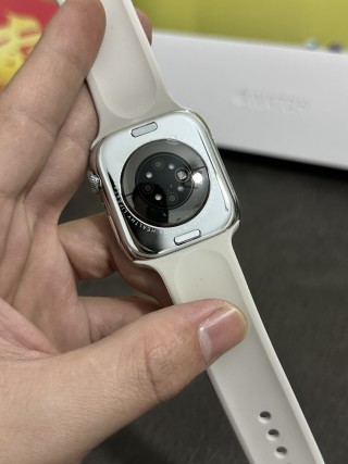 Apple Watch Series 10 46mm Titanium Smart Watch White view 8