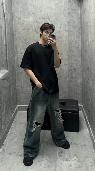 Balenciaga Black Crown Logo T-Shirt view 4