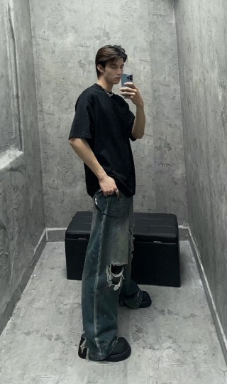 Balenciaga Black Crown Logo T-Shirt view 5