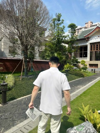 Dior White Embroidered Polo Shirt view 3