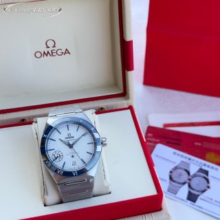 Omega Constellation 41mm Steel Blue Dial Watch view 4