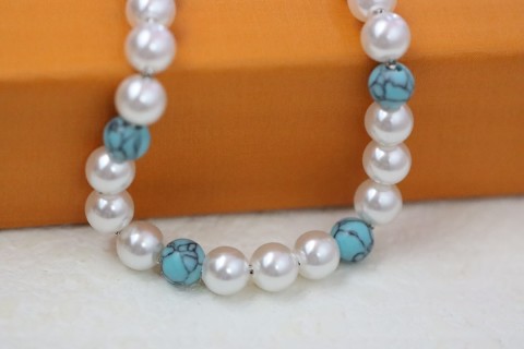 LV Turquoise Pearl Beaded Bracelet - Silver & Blue view 4