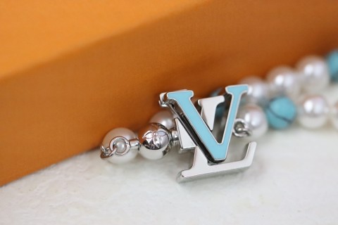 LV Turquoise Pearl Beaded Bracelet - Silver & Blue view 5