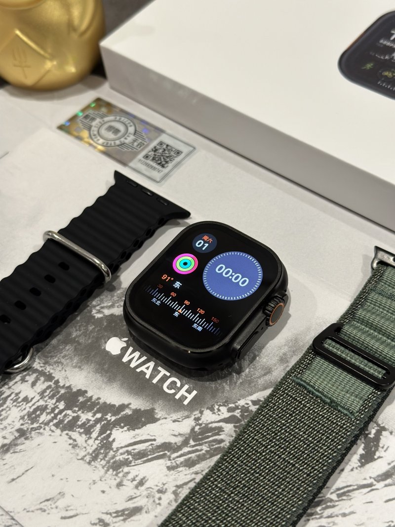 Apple Watch Ultra 2 1:1 Replica - Black Sport Band view