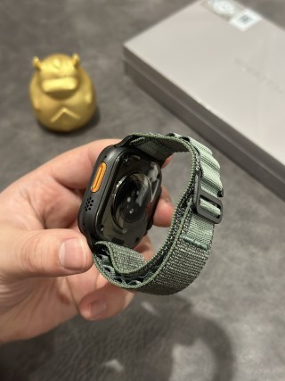 Apple Watch Ultra 2 1:1 Replica - Black Sport Band view 12