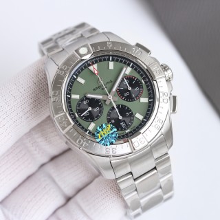 Breitling Avenger B01 Chronograph 44mm Green Dial