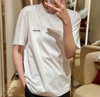 White Minimalist Logo Short Sleeve T-Shirt view 4