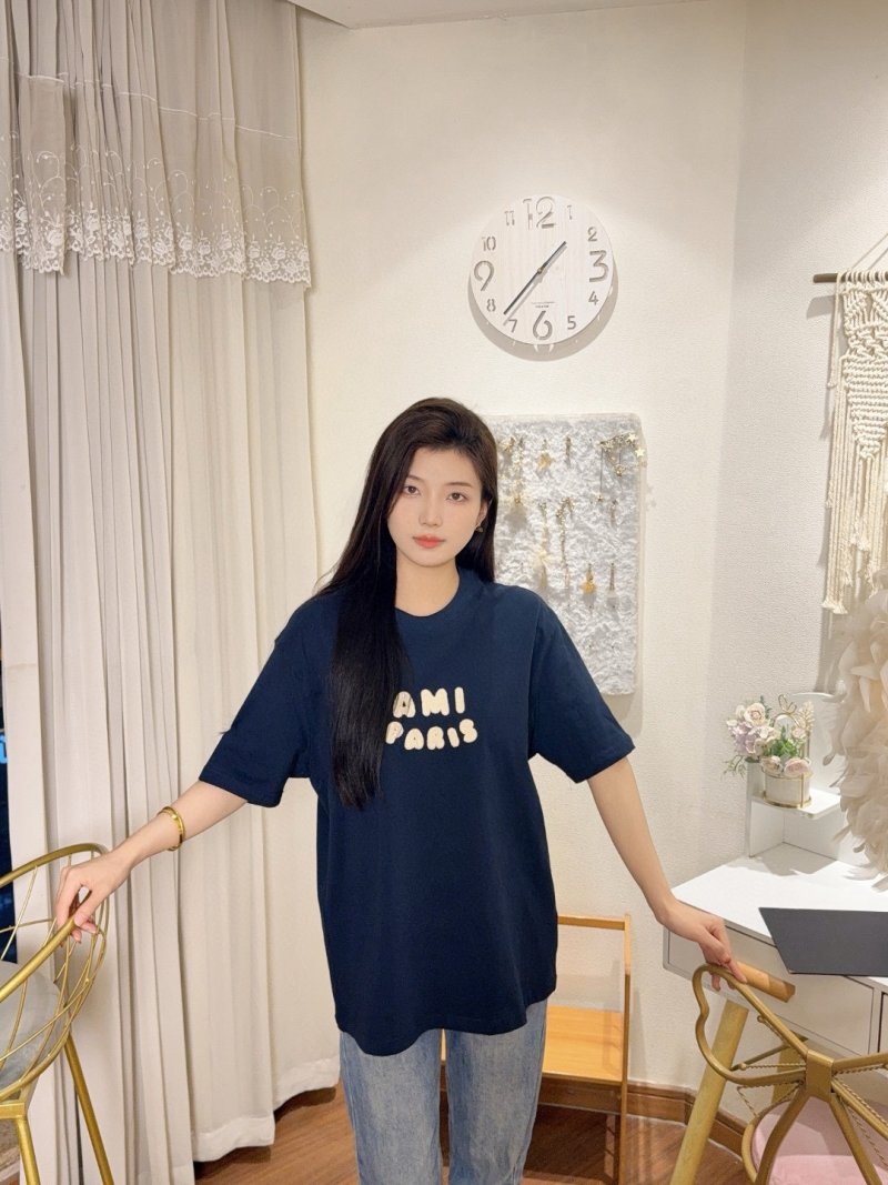 Ami Paris Navy Logo T-Shirt view