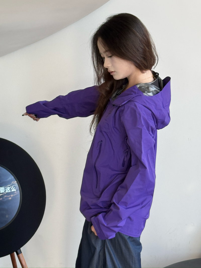 Arc'teryx Beat Jacket Phantom Purple view