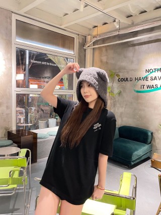 Louis Vuitton Black Logo T-Shirt view 3