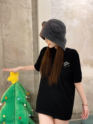 Louis Vuitton Black Logo T-Shirt view 4