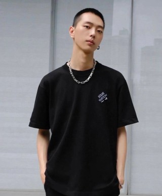 Louis Vuitton Black Logo T-Shirt view 7
