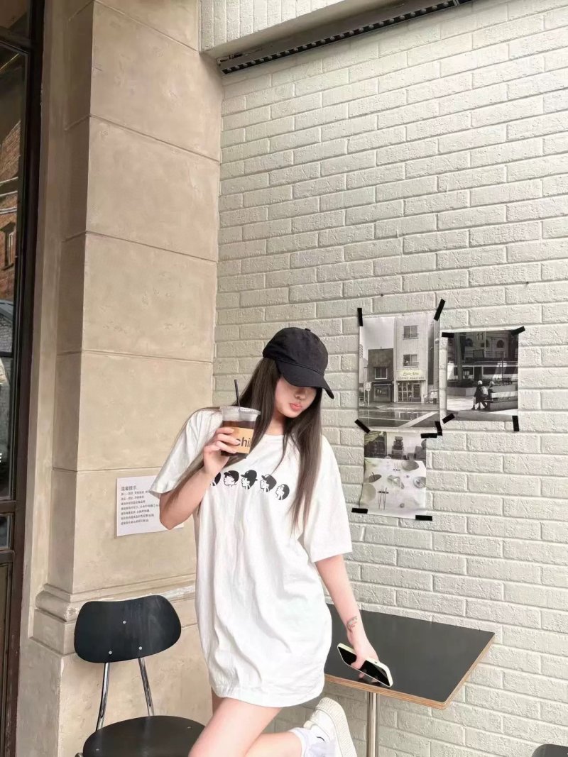 White Oversized Graphic Print Short Sleeve T-Shirt