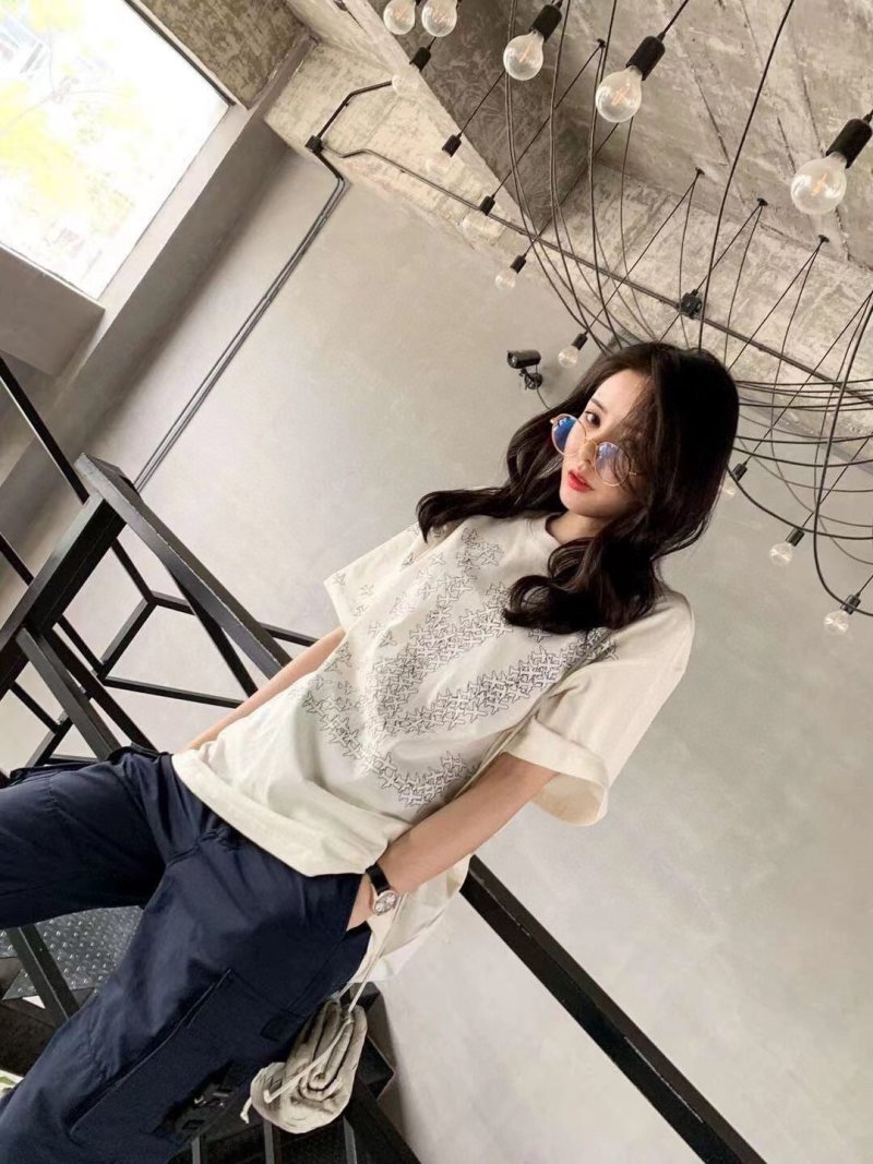 White Graphic Print Short Sleeve T-Shirt