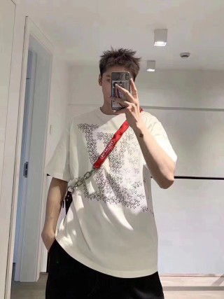 White Graphic Print Short Sleeve T-Shirt view 6