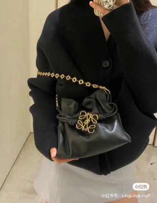 Bottega Veneta Black Intrecciato Chain Shoulder Bag view 2