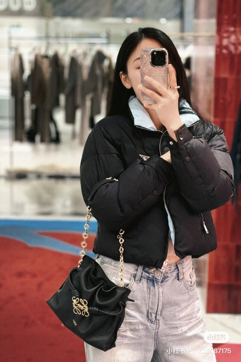 Bottega Veneta Black Intrecciato Chain Shoulder Bag view