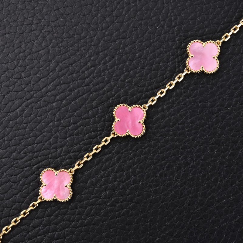 Van Cleef & Arpels Clover Pink Bracelet view