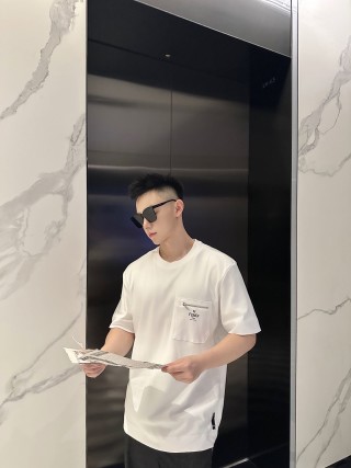 Fendi White Pocket T-Shirt with Zip Detail view 3