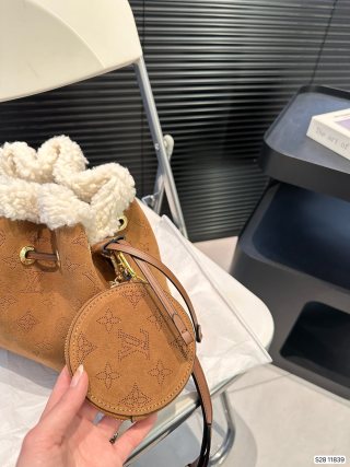 Louis Vuitton Suede Bucket Bag - Caramel view 5