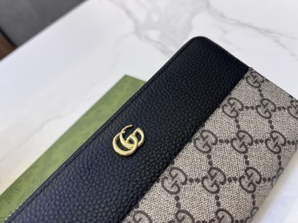 Gucci GG Canvas Zip Wallet Black Navy view 2