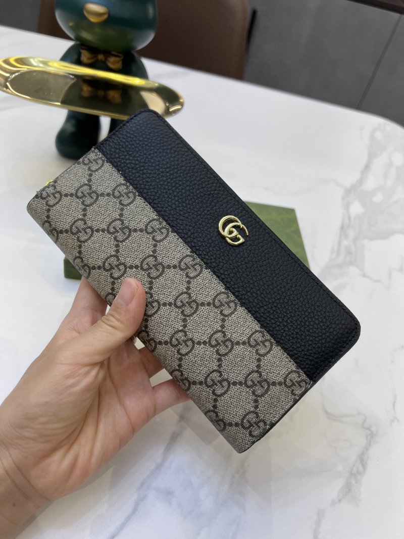 Gucci GG Canvas Zip Wallet Black Navy view