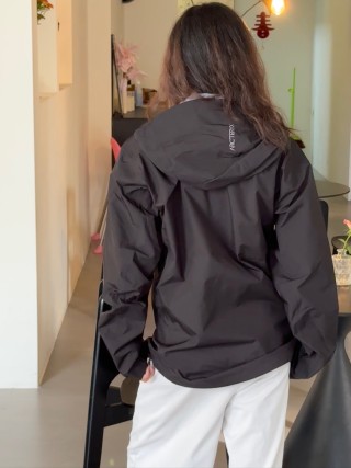 Arc'teryx Beta SL Hooded Lightweight Windbreaker Jacket Black view 8