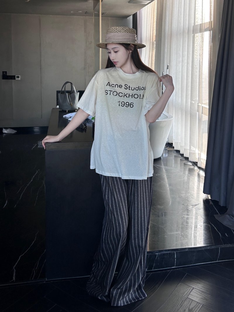 Cream Graphic Print Short Sleeve T-Shirt view