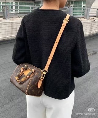 Louis Vuitton Monogram Pochette Métis Empreinte Bag Brown view 2