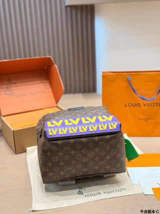 Louis Vuitton Apollo Monogram Backpack Brown view 6