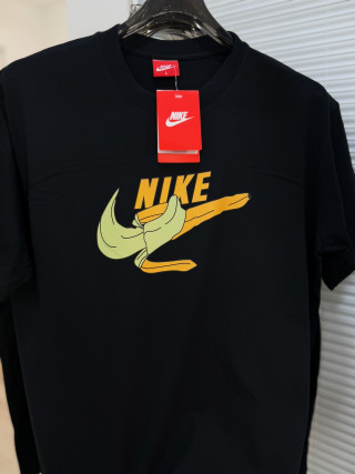 Nike Dragon Swoosh Short Sleeve T-Shirt White view 2