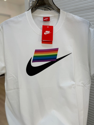 Nike Dragon Swoosh Short Sleeve T-Shirt White view 3
