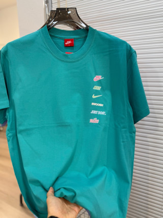 Nike Dragon Swoosh Short Sleeve T-Shirt White view 7