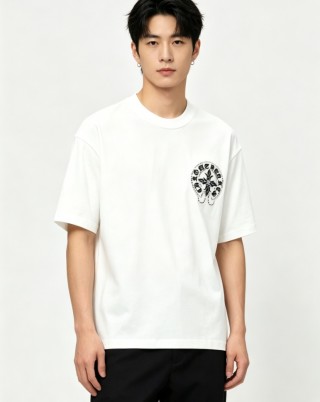 White Graphic Print Short Sleeve T-Shirt view 4