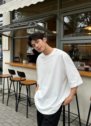 Oversized White Short Sleeve T-Shirt view 8
