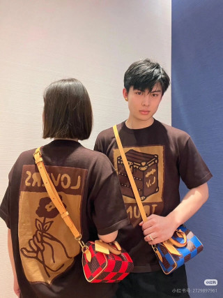 Brown Trunk Graphic Short Sleeve T-Shirt view 9