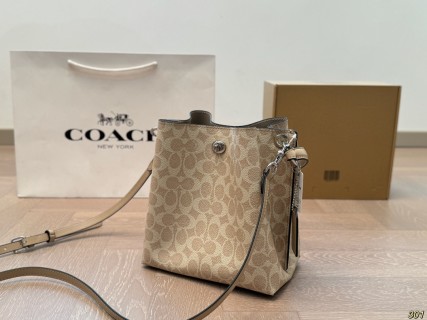 Coach Willow Bucket Bag Beige Monogram view 5